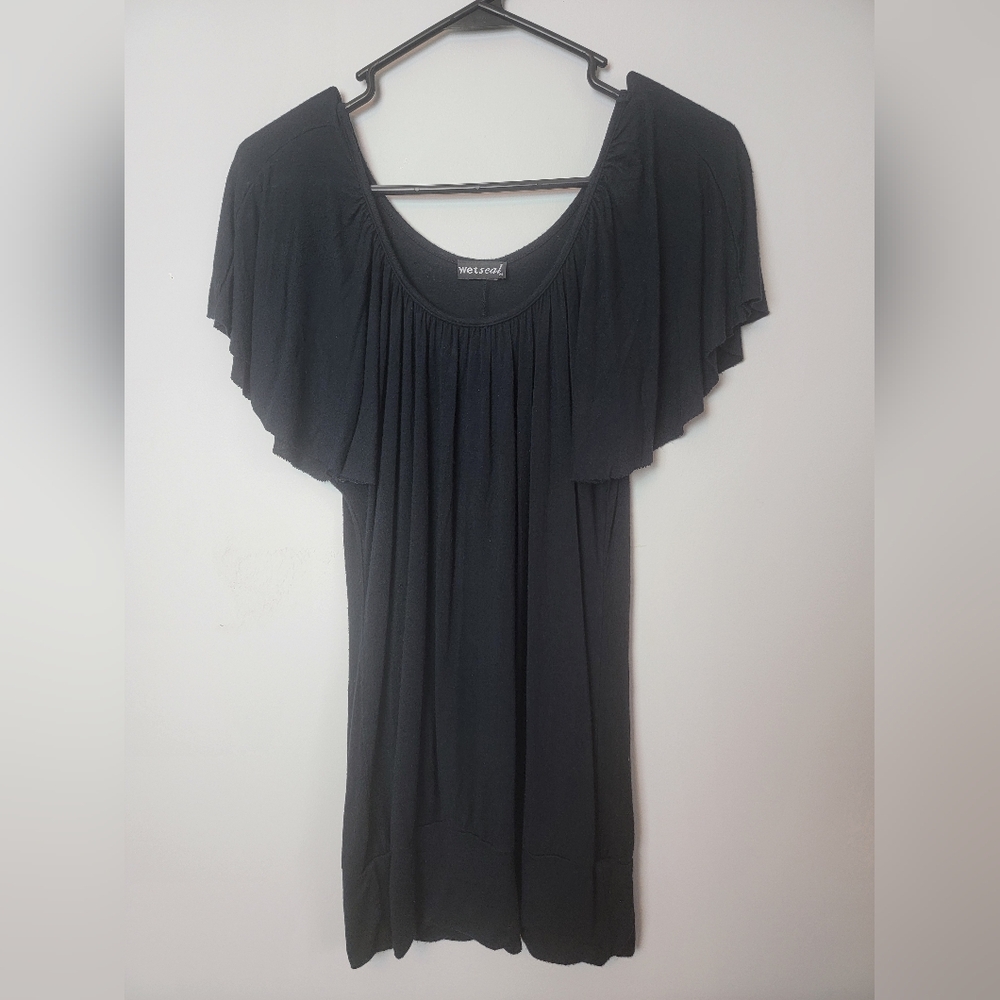 Womens Long Flowy Black Top